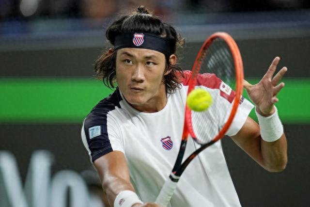 一边是核心 一边是核心