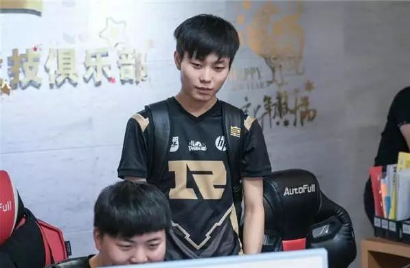 赛季的适应 赛季的适应