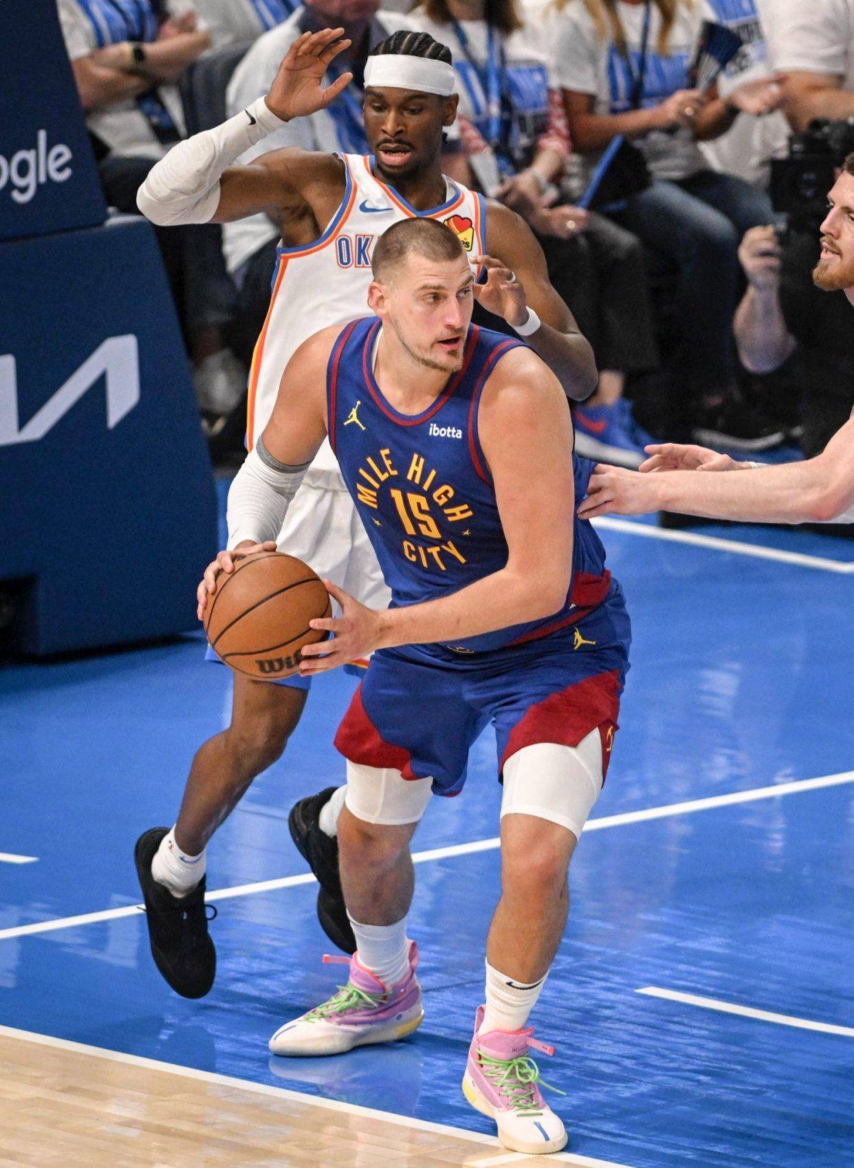 场比赛中 场比赛中