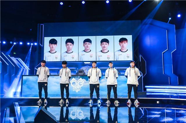 配合捕手大 配合捕手大